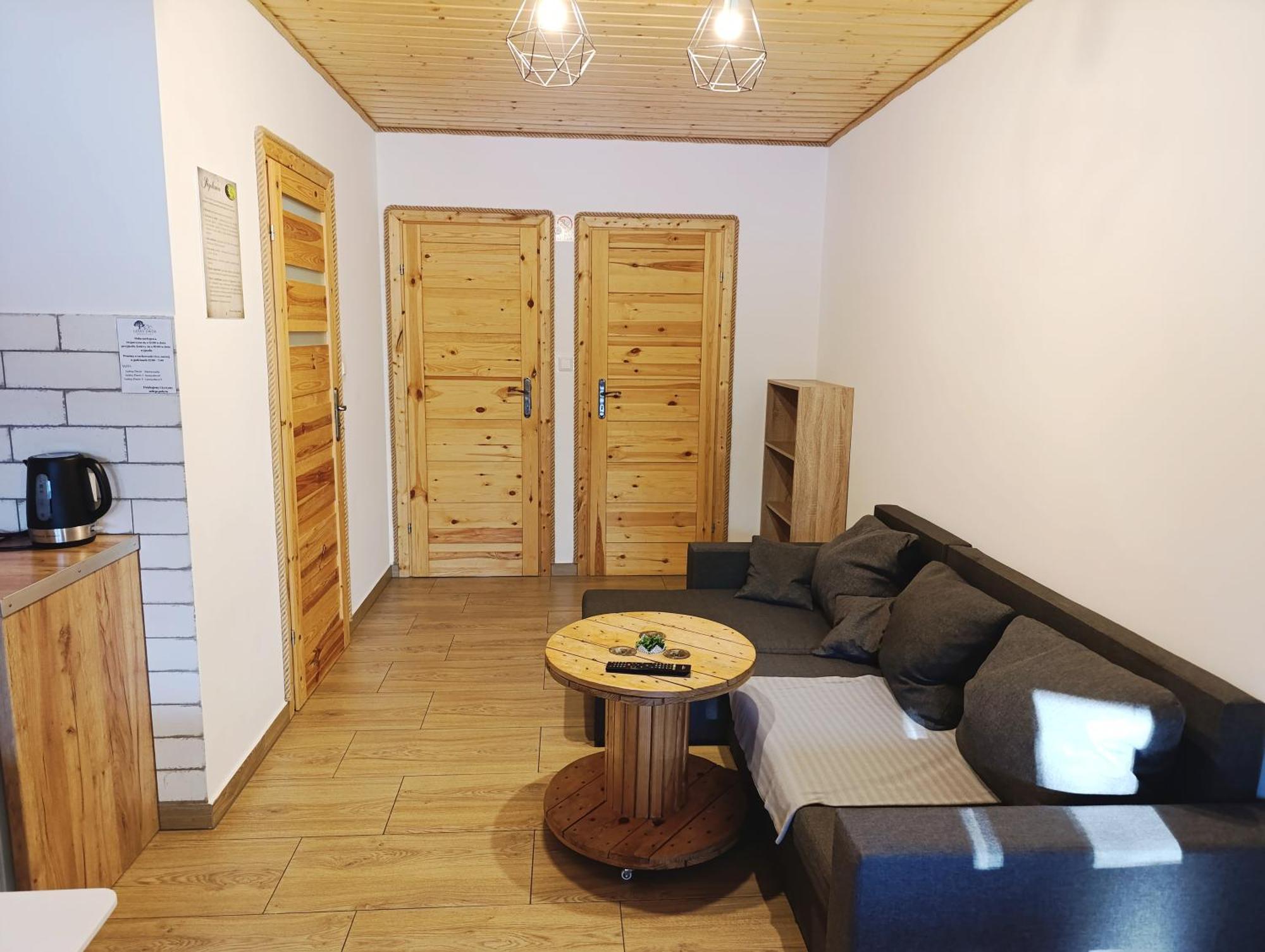Lesny Dwor Bieszczady - Sauna I Goraca Balia Устрики-Долішні
